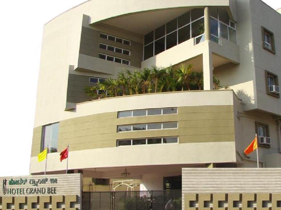 Hotel Grand Bee Bangalore Eksteriør billede